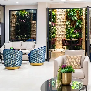 Aprilis Deluxe Isztambul