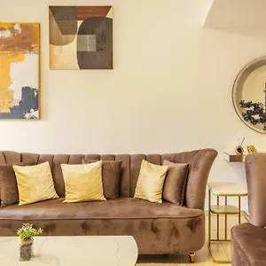 Leen Homes-jbr -spacious 4 Bedroom بيت ضيافة